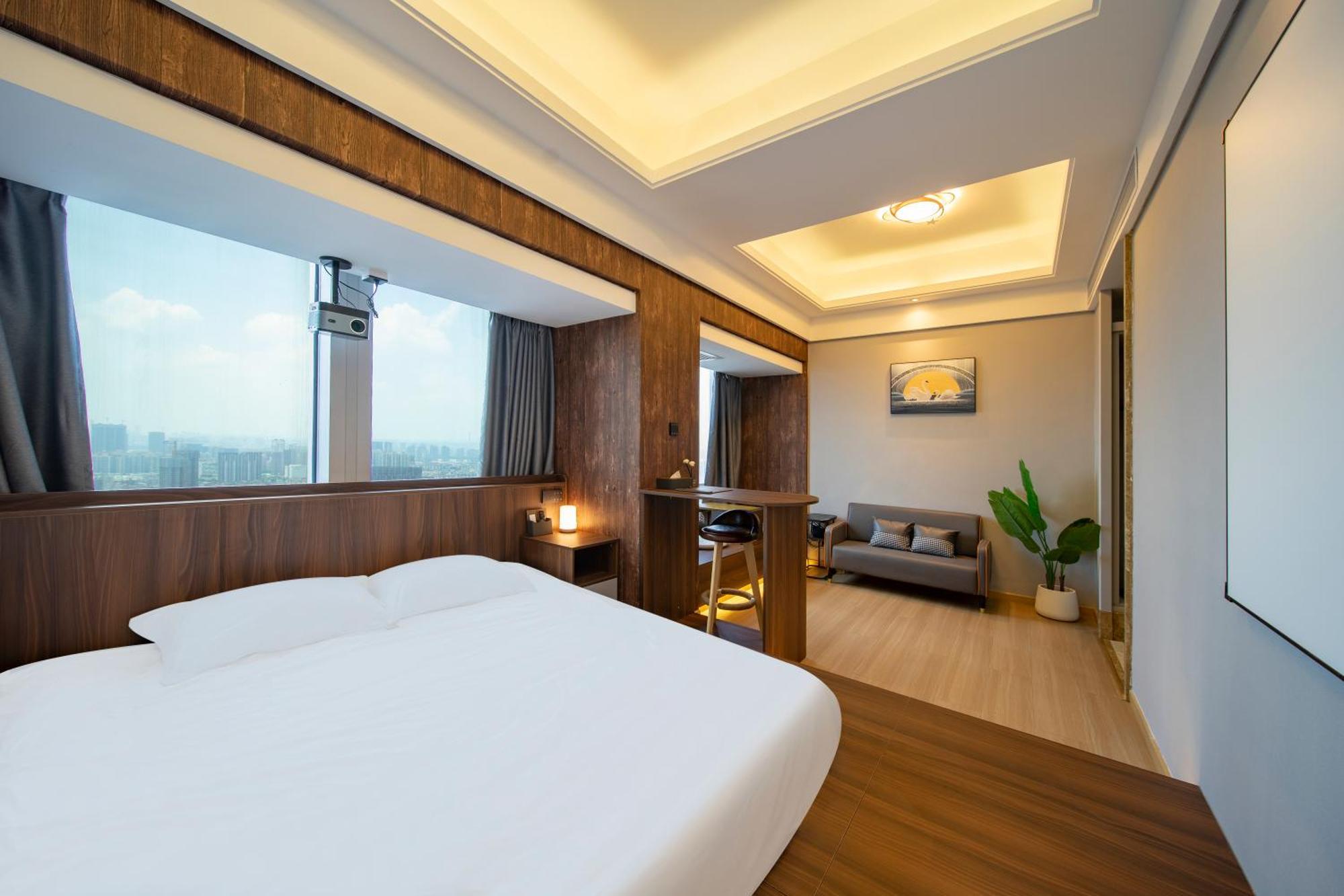 Xingyin Cloudy Hotel Guangzhou Changgang Subway Station - Free Shuttle Bus To Canton Fair Complex During Canton Fair Period Exterior foto